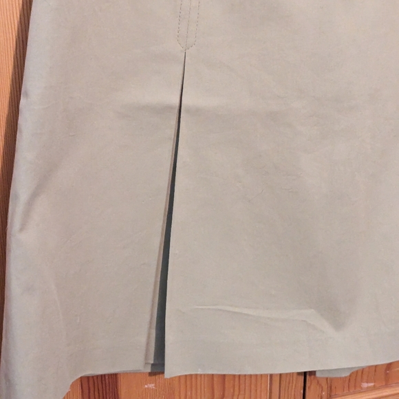 Burberry Golf Pleated Knee Length Skirt Sz 10 Khaki Tan Casual Athleisure Golf - Picture 7 of 15